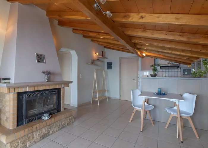 Apartment Pantheon Attic *